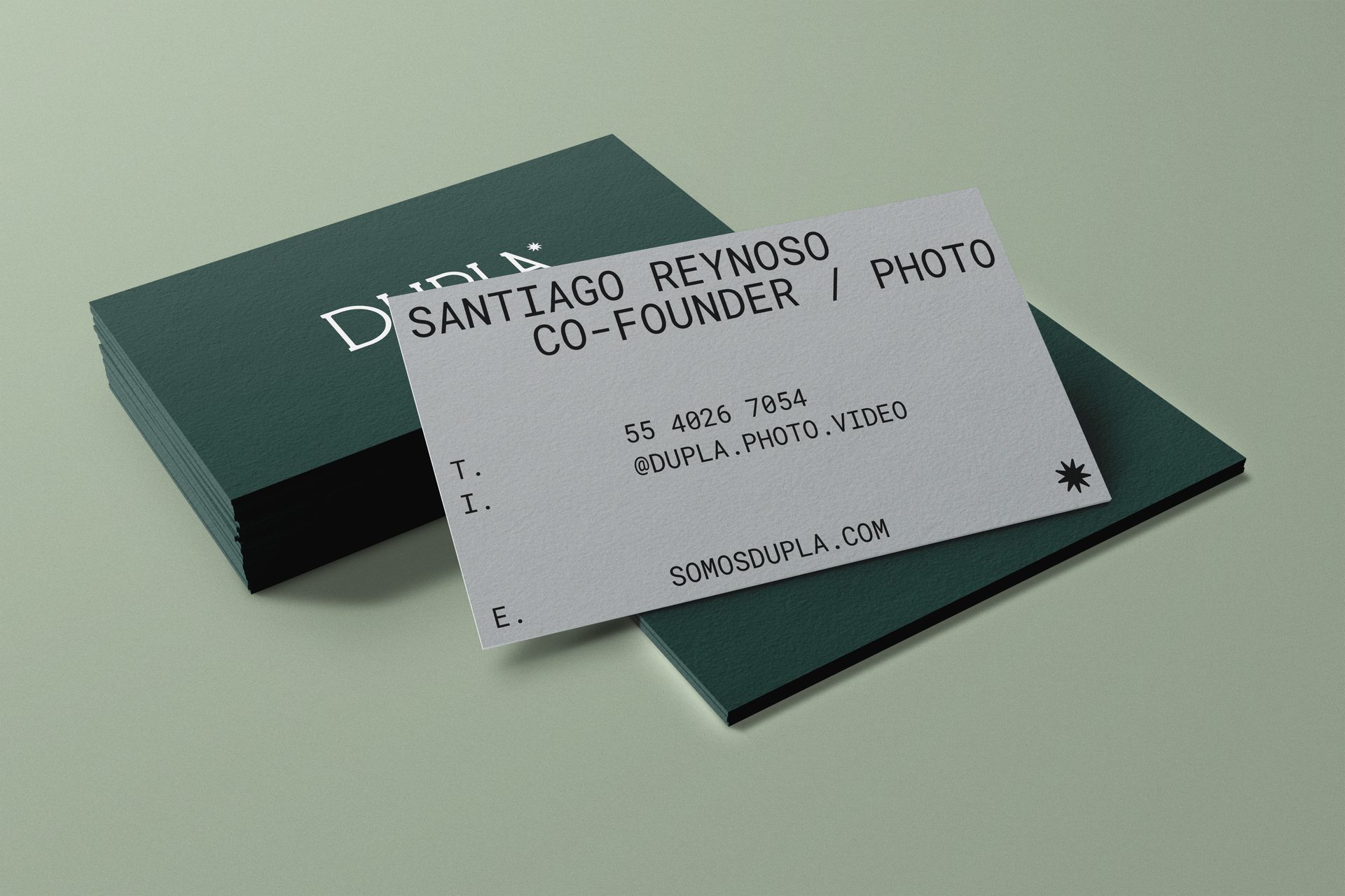 Dupla business cards